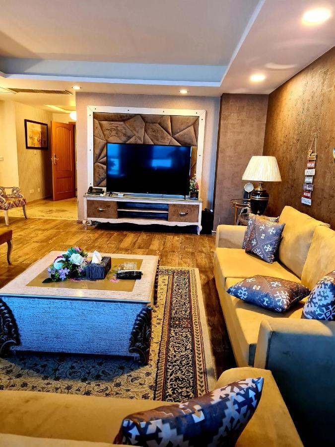 Royal Residencia Centaurus Apartment Islamabad Exterior photo