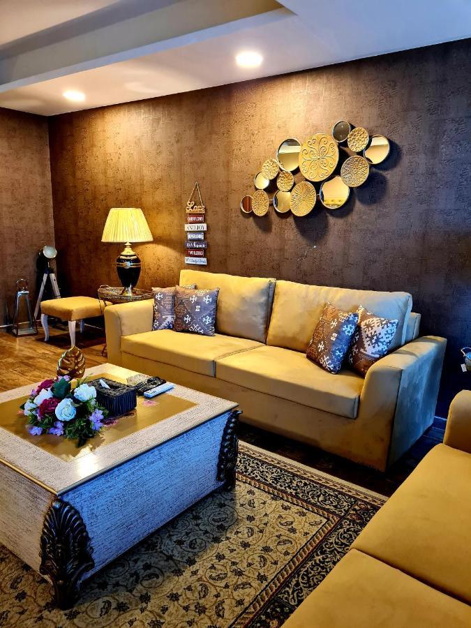 Royal Residencia Centaurus Apartment Islamabad Exterior photo