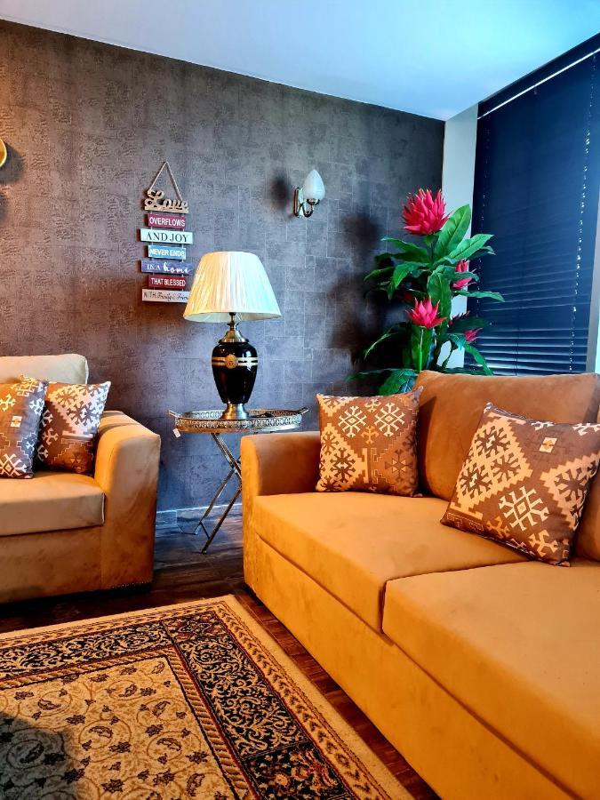 Royal Residencia Centaurus Apartment Islamabad Exterior photo
