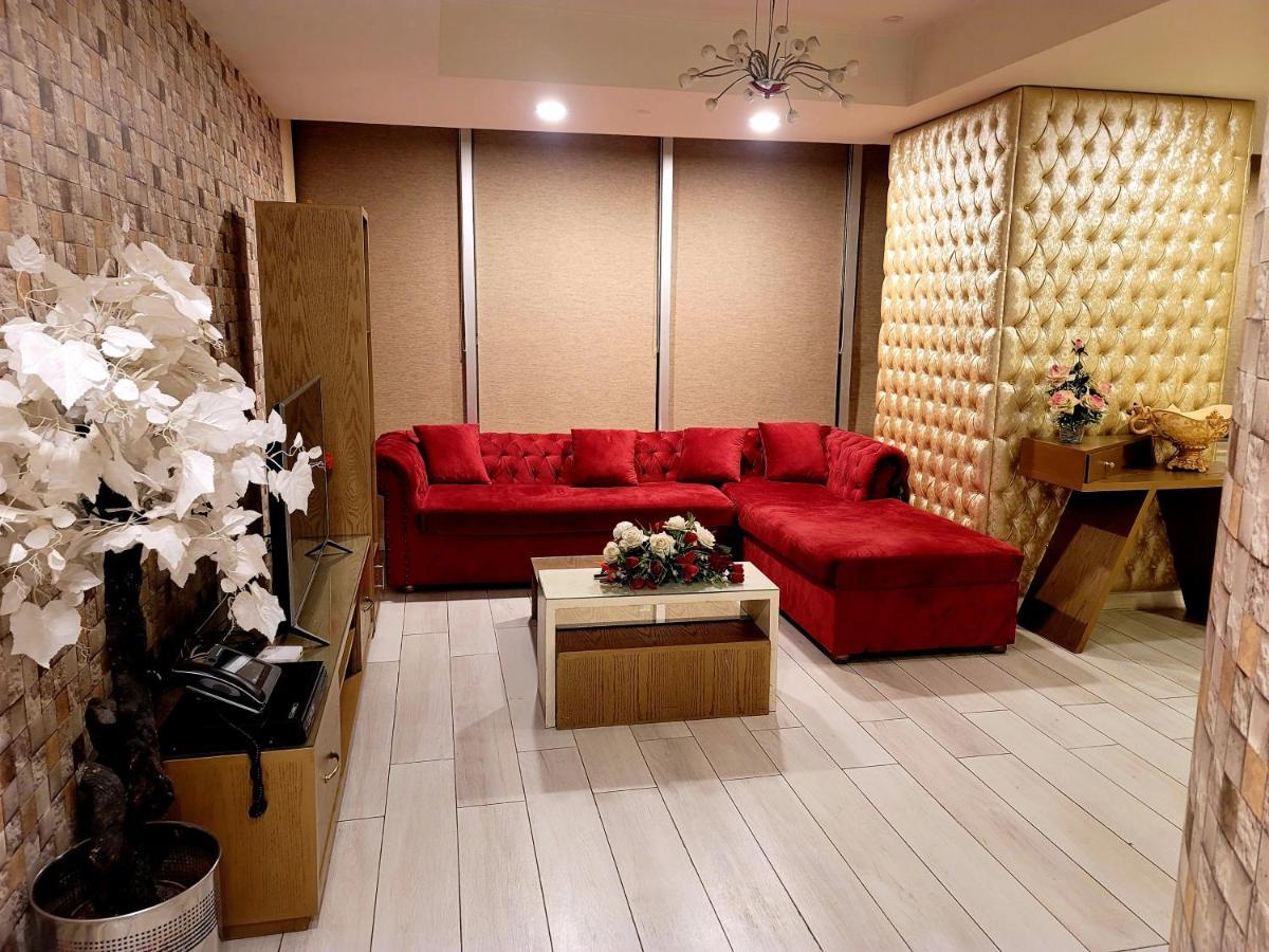 Royal Residencia Centaurus Apartment Islamabad Exterior photo
