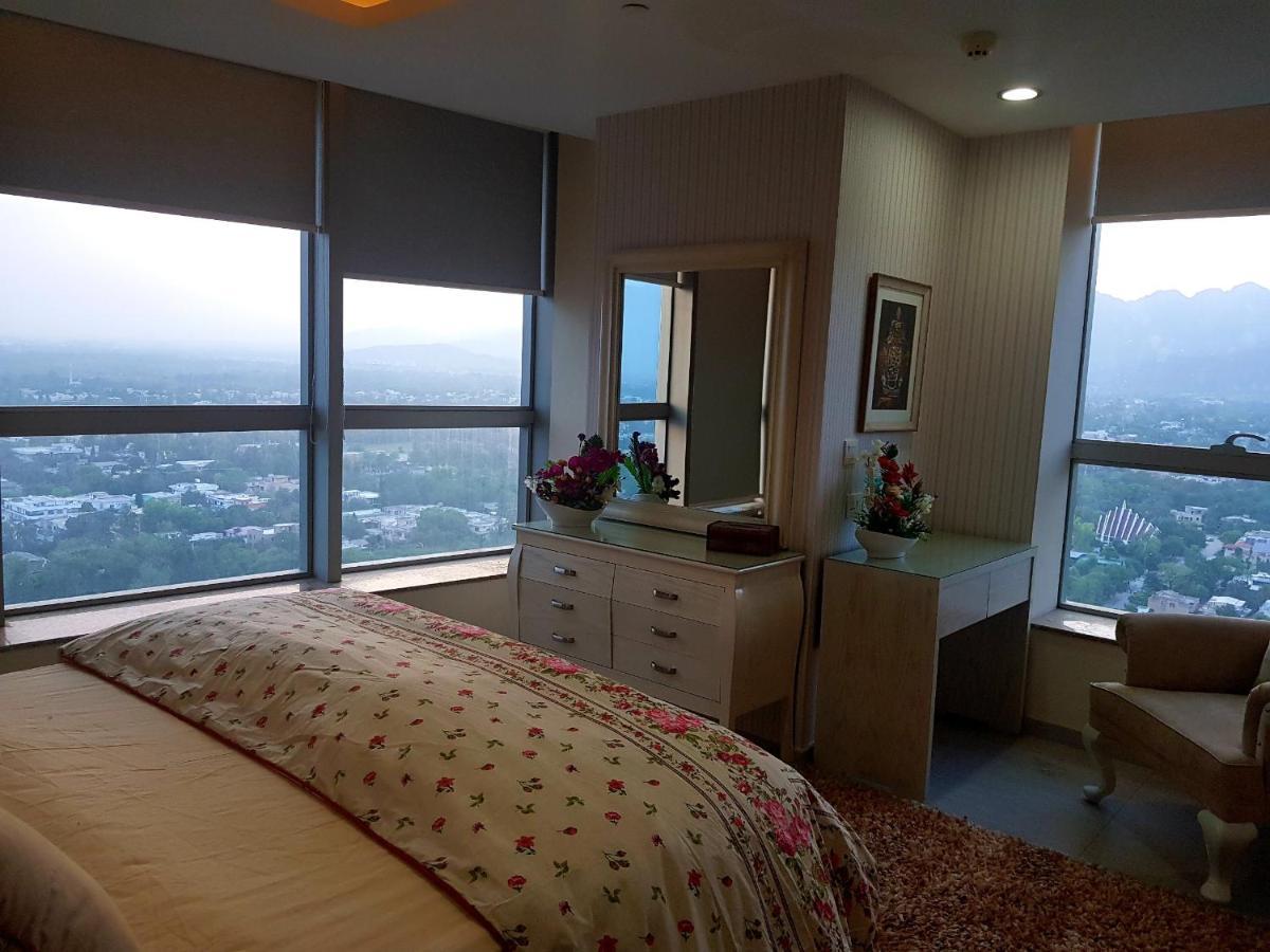 Royal Residencia Centaurus Apartment Islamabad Exterior photo
